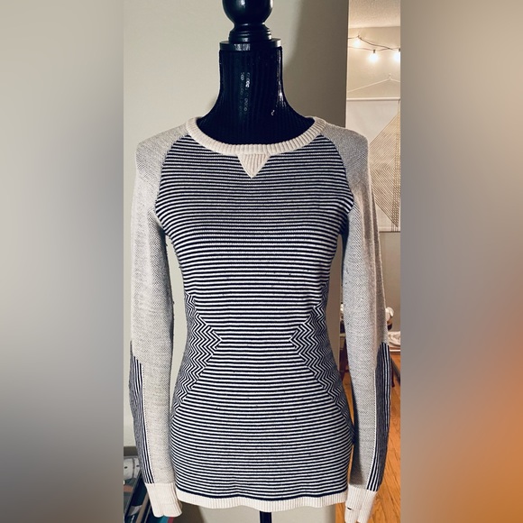 SMARTWOOL DANACO SKI SWEATER SZ M - Picture 9 of 14